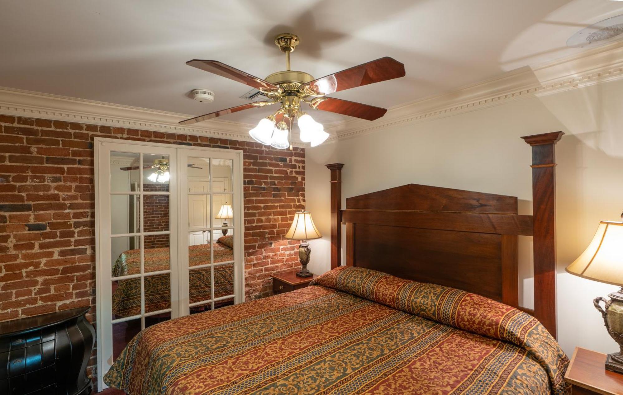 Quarter House Suites نيو أورلينز المظهر الخارجي الصورة