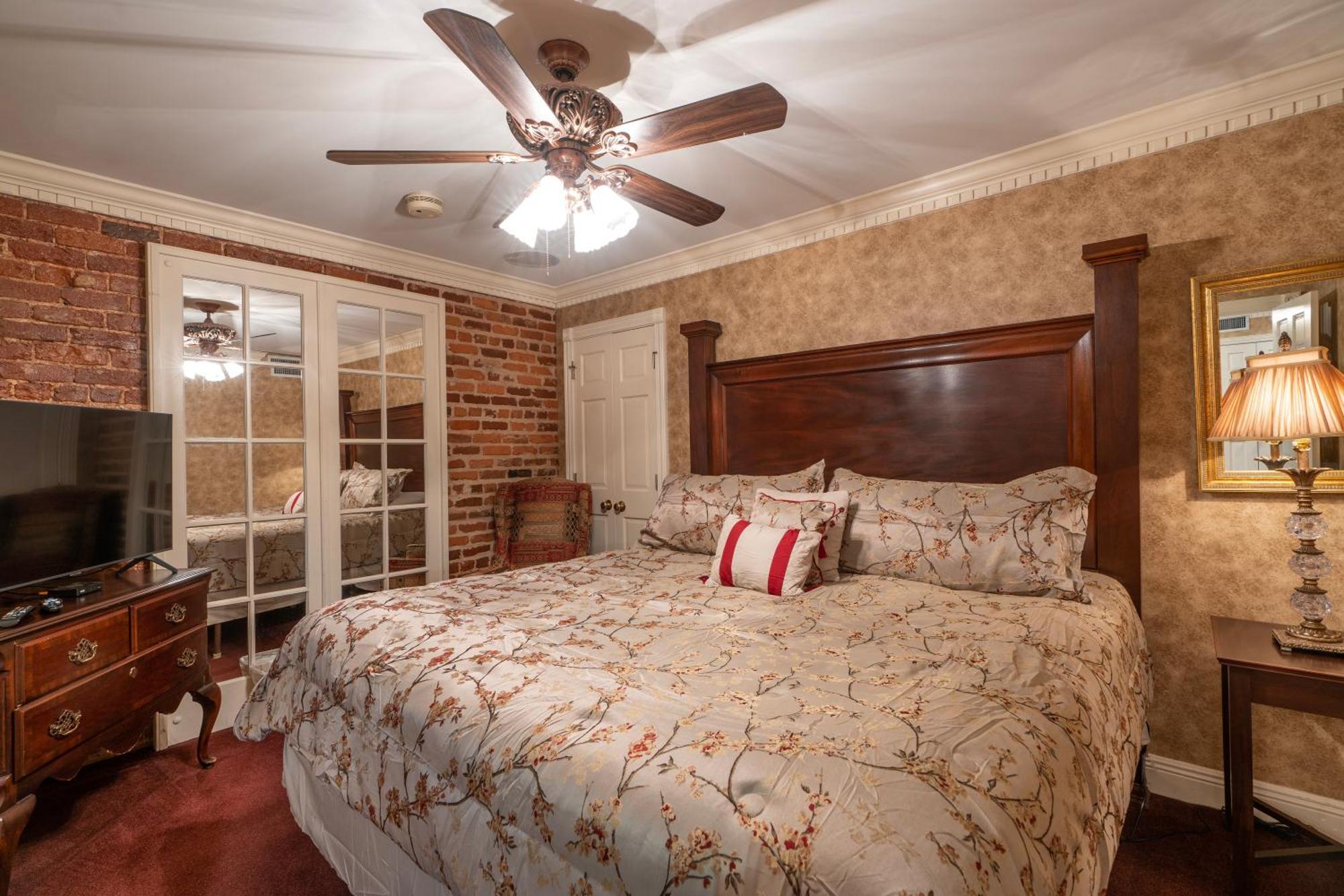 Quarter House Suites نيو أورلينز المظهر الخارجي الصورة